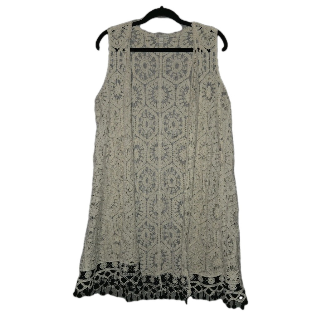 CATO Est 1946 Open Crochet Lace Vest Bohemian Ivory Black Trim Casual Elegant